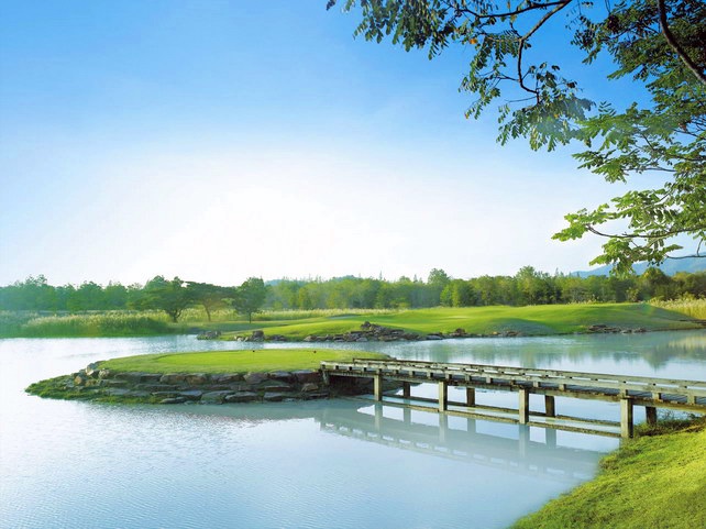 Imperial Lake View Golf Hua Hin